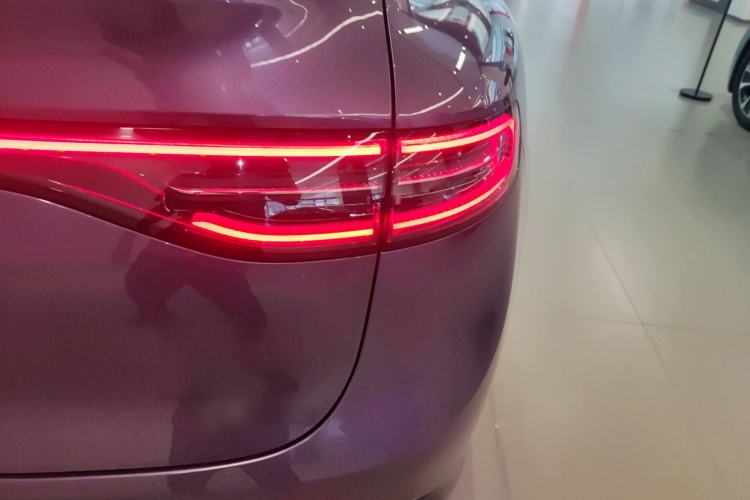 Used Hima Luxeed R7 2024 All-Electric 736 km Ultra
