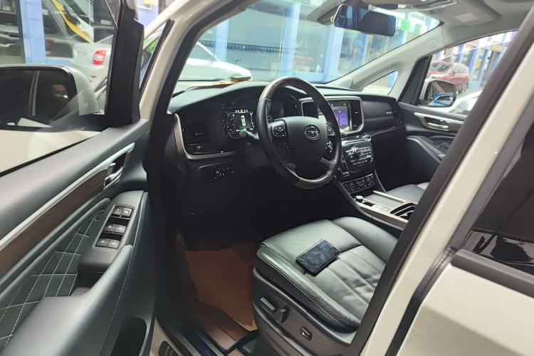 Used GAC Trumpchi M8 2020 390T Deluxe Edition
