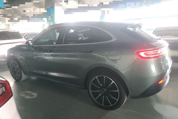 Used Hima AITO M5 2022 Extended-Range Four-Wheel Drive Performance Version
