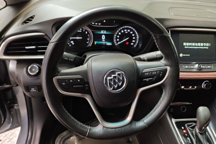 Used Buick GL6 2018 18T 6-Seater Luxury Model
