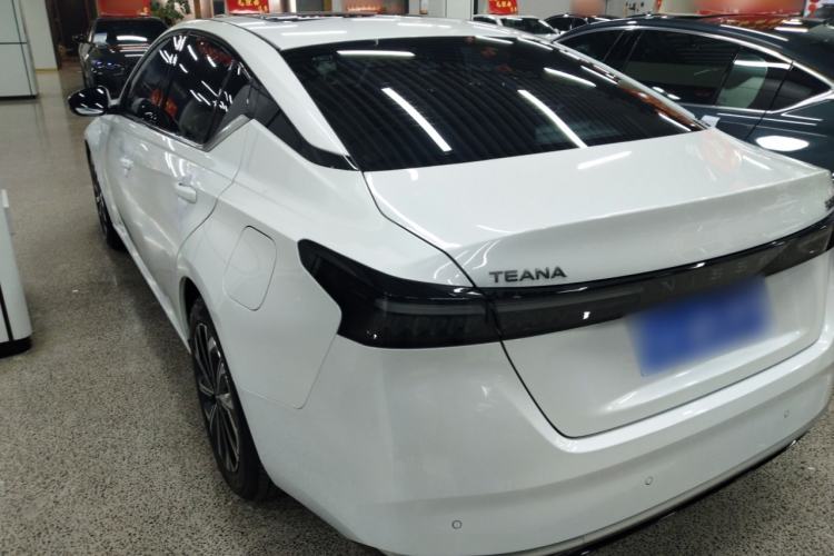 Used Nissan Teana 2026 Model Harmony Cockpit 2.0L Ultra-Comfort Edition
