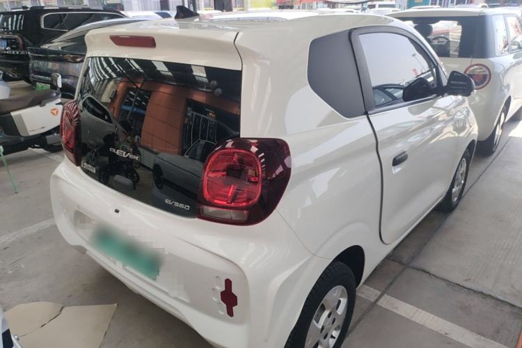 Used Roewe Clever 2021 302 km New Four-Seater Super-Efficient Version
