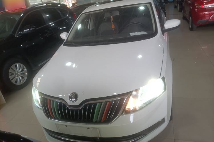 Used Skoda Rapid 2018 1.6L Automatic Comfort Edition
