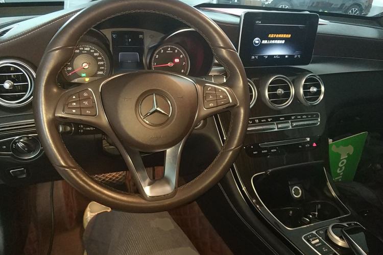 Used Mercedes-Benz GLC 2017 GLC 260 4MATIC Dynamic Edition
