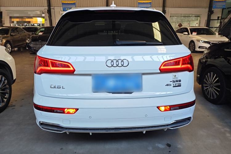 Used Audi Q5L 2020 45 TFSI Prestige Fashion Model
