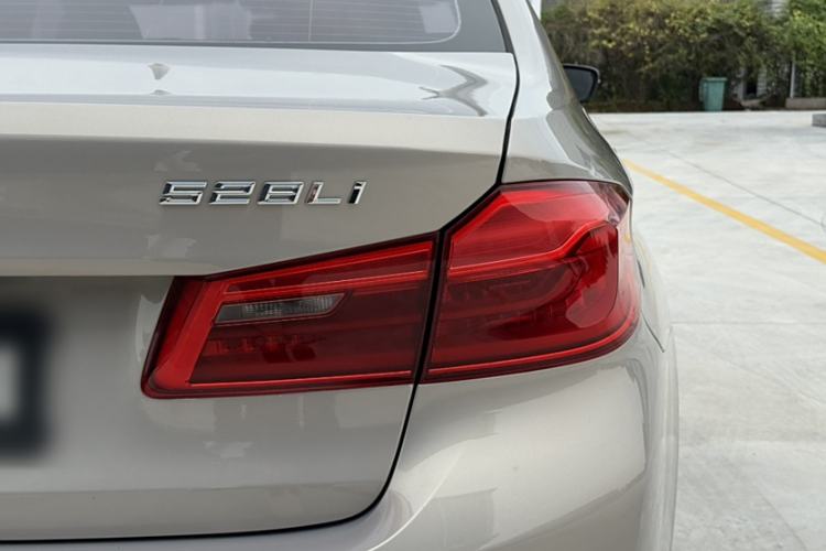 Used BMW 5 Series 2018 528Li Launch Special Edition
