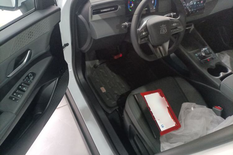 Used BYD Qin PLUS 2025 DM-i Smart Drive 55KM Leading Model