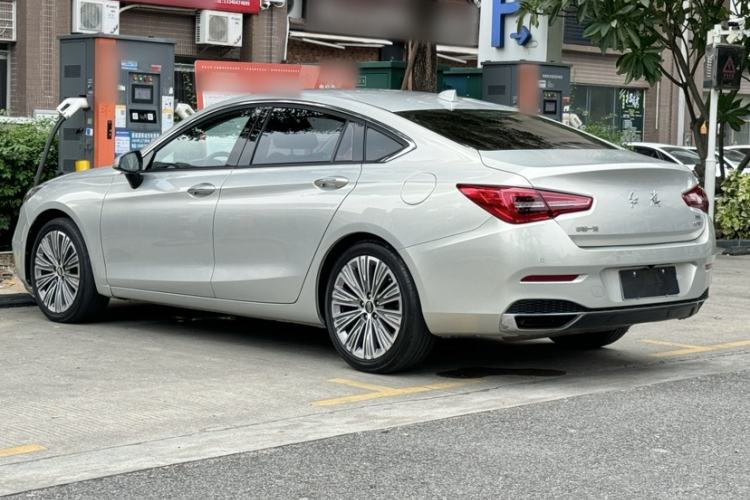 Used Hongqi H5 2022 Classic Model 1.5T DCT Flagship Edition
