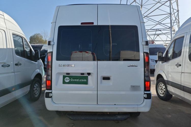 Used JMC Fushun 2023 2.0T Automatic Short-Wheelbase Mid-Top Commercial Multi-Purpose 6-Seater Passenger Vehicle
