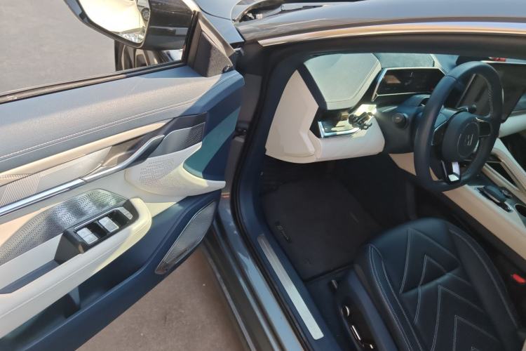 Used Zeekr 001 2023 ME Edition 100 kWh