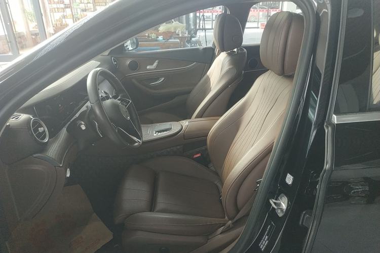 Used Mercedes-Benz E-Class 2022 E 260 L
