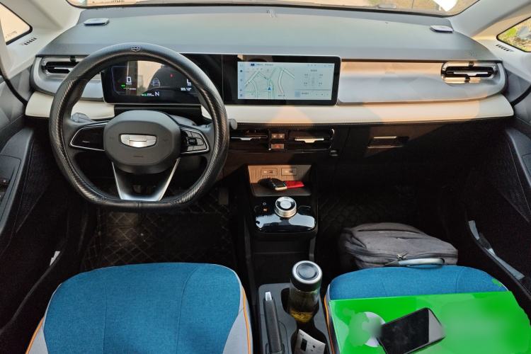 Used Geometry E Firefly 2024 301km Flowing Light
