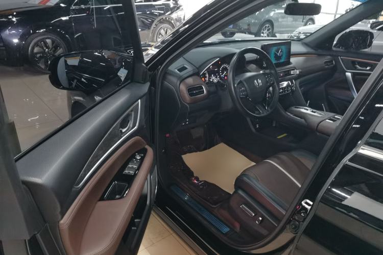 Used Honda UR-V 2023 370TURBO Two-Wheel-Drive Luxury Edition