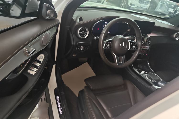 Used Mercedes-Benz GLC 2021 GLC 260 L 4MATIC Dynamic Edition