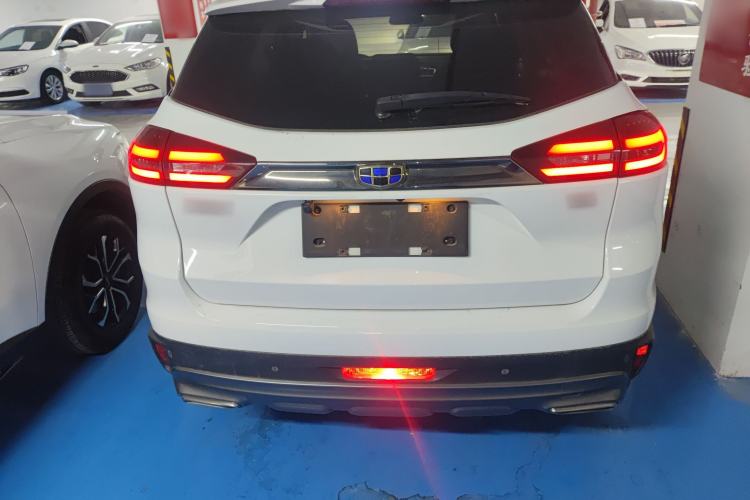 Used Geely Auto Emgrand X7 Sport 2020 1.8TD DCT Two-Wheel Drive Smart Connect 4G-Enabled Version
