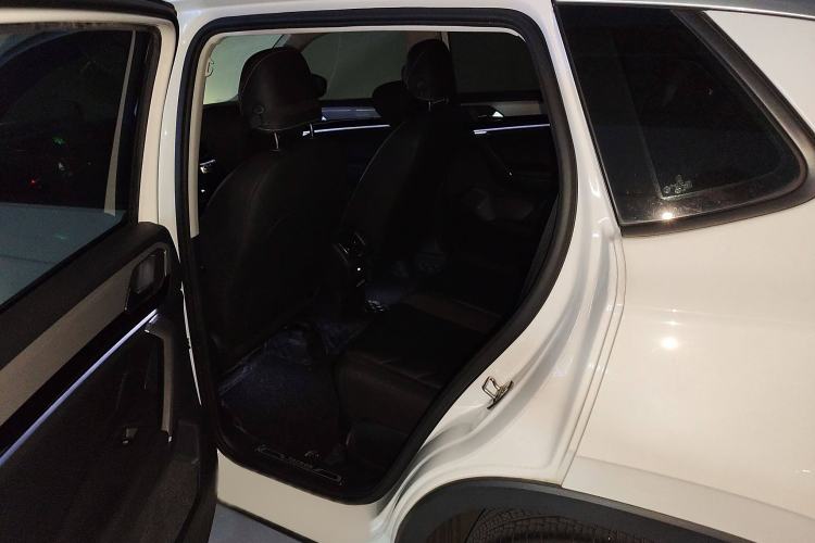 Used Volkswagen Tayron 2019 330TSI Two-Wheel Drive Luxury Model China VI Standard
