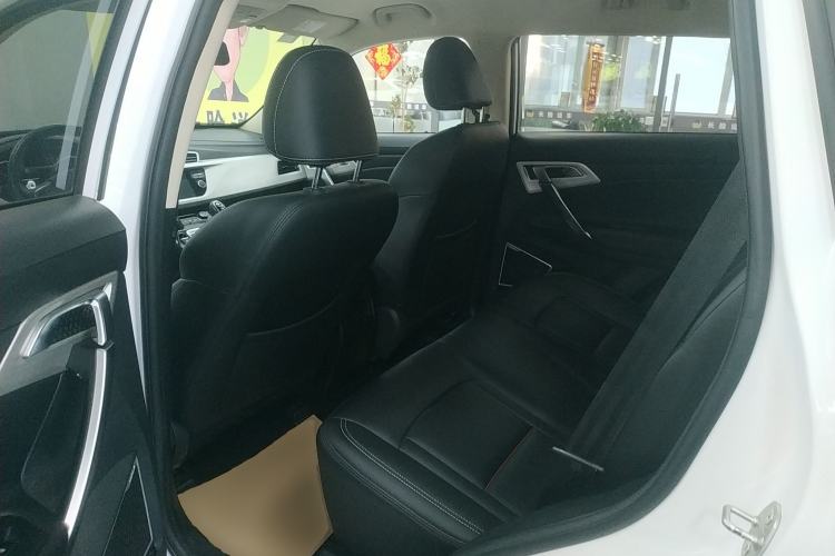 Used Geely Auto Emgrand X7 Sport 2020 1.8TD Manual Two-Wheel Drive Elite Version
