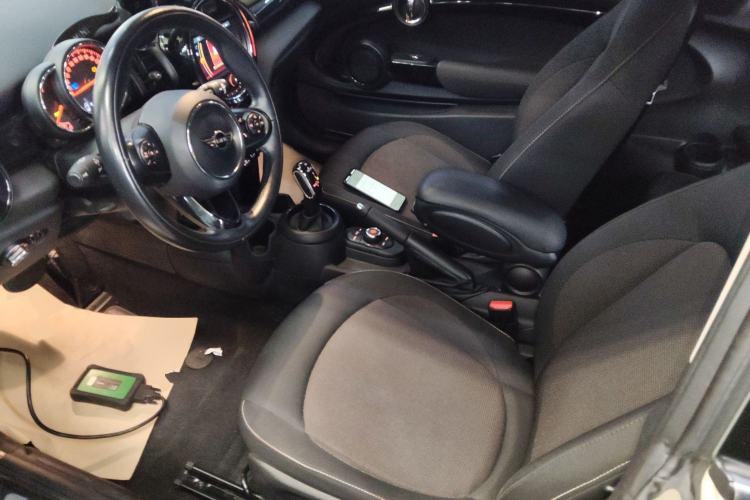 Used  MINI 2018 1.5T ONE PLUS
