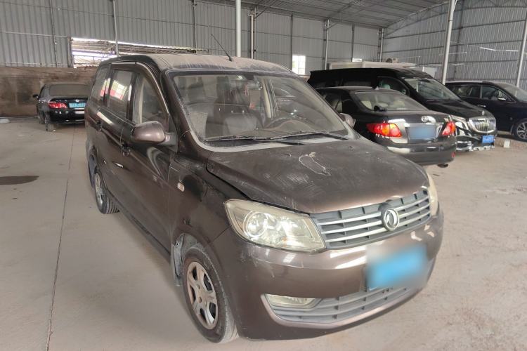 Used Dongfeng Fengon 330 2014 1.5L Manual Standard Edition DK15-02
