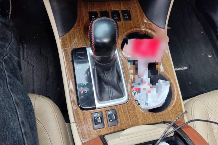 Used Toyota Highlander 2015 2.0T Four-Wheel Drive Luxury Edition 7-Seater
