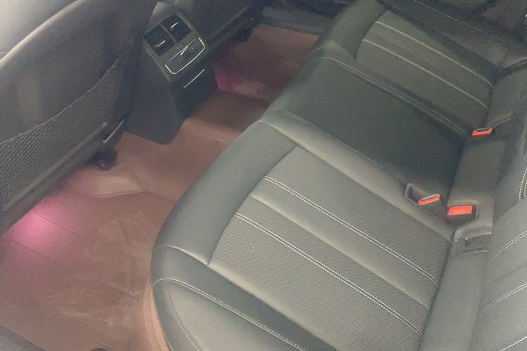 Used Audi A4L 2024 40 TFSI Luxury Dynamic Edition (Starry Night Version)
