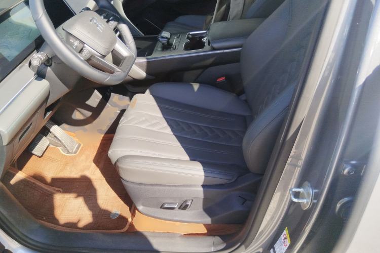 Used BYD Song L DM-i 2025 Intelligent Driving Version 160 km Beyond-Range Type
