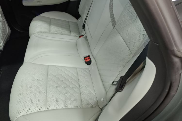 Used Zeekr 001 2024 WE Edition 100 kWh Rear-Drive
