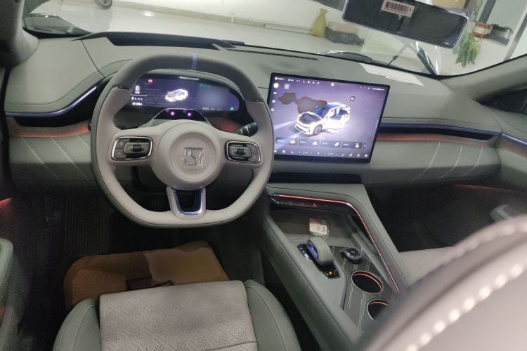 Used Zeekr 001 2025 WE Edition 100 kWh Rear-Wheel Drive
