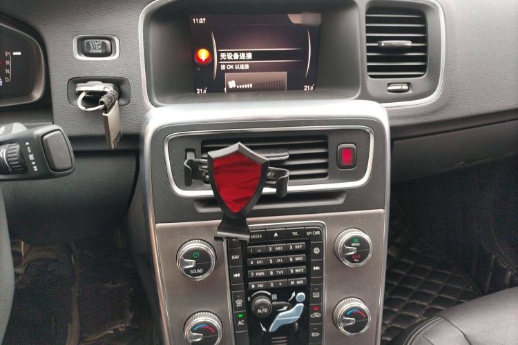 Used Volvo S60 2018 S60L T3 Smart Progress Edition
