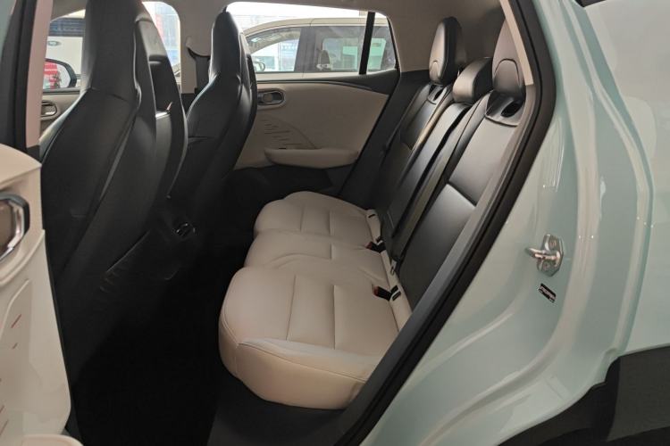 Used Lynk & Co 06 EM-P 2023 EM-P 126 Long-Range Halo
