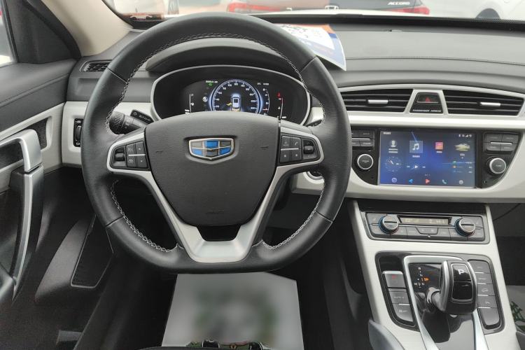 Used Geely Auto Emgrand X7 Sport 2020 1.8TD DCT Two-Wheel Drive Smart Connect 4G-Enabled Version
