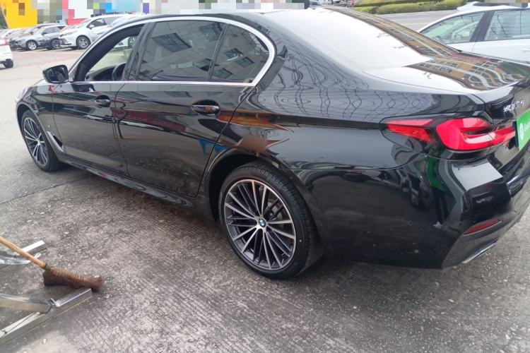 Used BMW 5 Series 2022 Restyled 530Li Leading Edition M Sport Package
