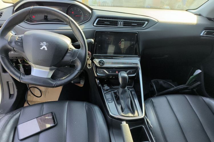 Used Peugeot 308 2016 1.6L Automatic Luxury Edition