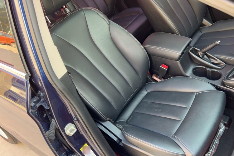 Used BYD Song MAX 2019 1.5T Manual Smart Connect Ruiyi Sunroof Model 6 Seats China VI Standard
