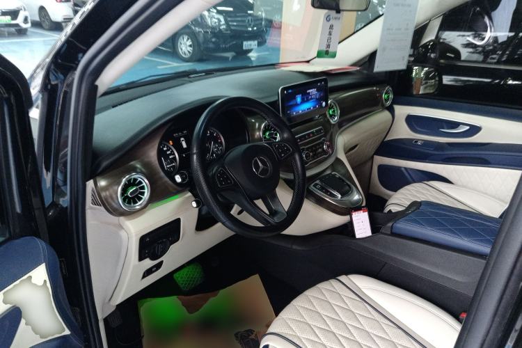 Used Mercedes-Benz Vito 2021 2.0T Business Version 7 Seats
