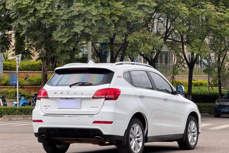 Used Haval H2 2016 Red-Label 1.5T Automatic Two-Wheel Drive Luxury Model
