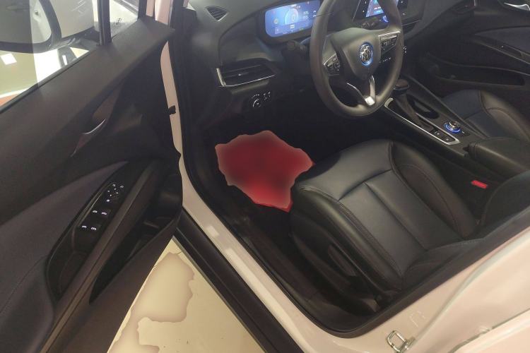 Used Buick Velite 6 2023 430km Range Commuter Version
