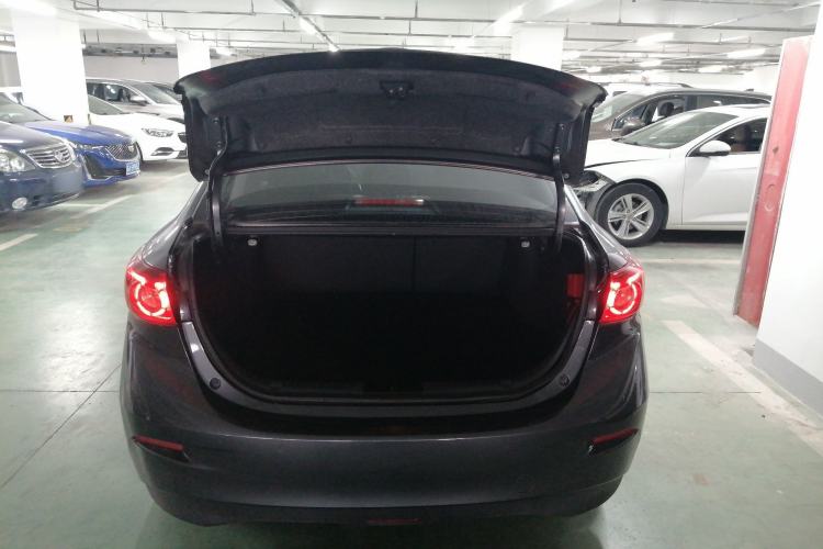 Used Mazda Mazda 3 Axela 2017 Sedan 2.0L Automatic Prestige Model China V Standard