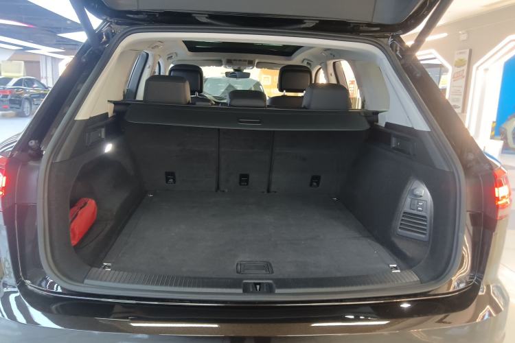 Used Volkswagen Touareg 2021 2.0 TSI Flagship Special Edition
