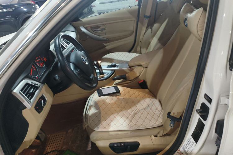 Used BMW 3 Series 2014 320Li Fashion Model
