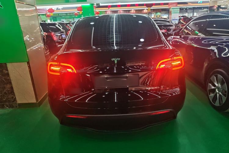 Used Tesla Model Y 2021 Standard Range Rear-Wheel Drive Version