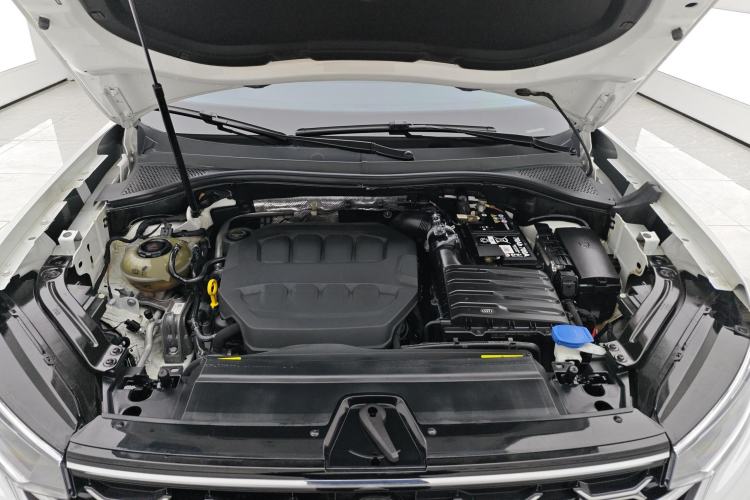 Used Volkswagen Tayron 2023 330TSI Two-Wheel-Drive R-Line High-Energy Version
