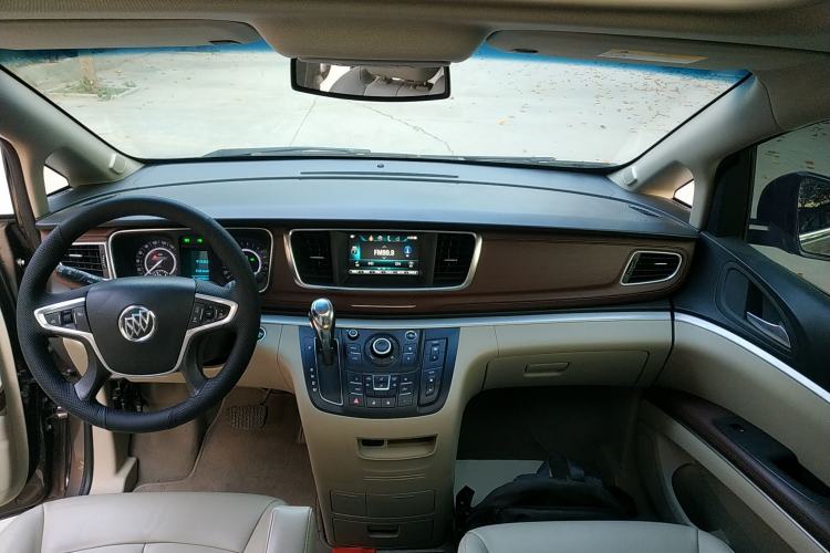 Used Buick GL8 2017 25S Luxury Version China V Standard
