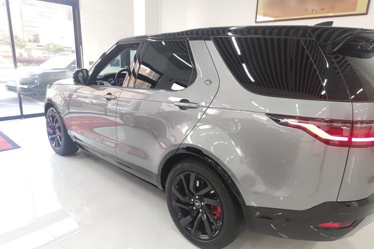 Used Land Rover Discovery 2021 360 PS R-Dynamic SE
