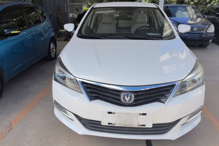 Used Changan Alsvin V7 2015 1.6L Manual Joyride Model China V Standard
