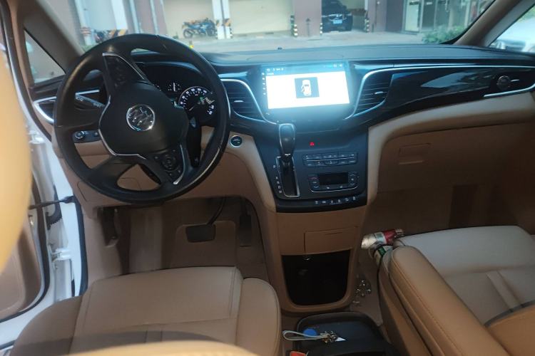 Used Buick GL8 2018 ES 28T Premium Model China VI Standard
