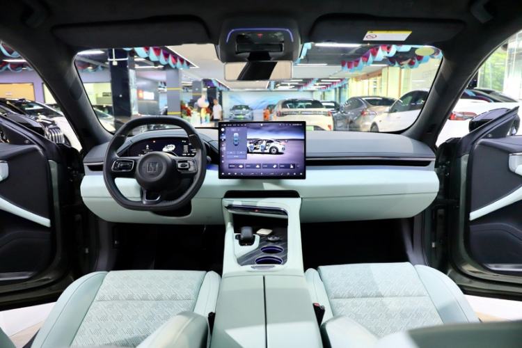 Used Zeekr 001 2024 WE Edition 100 kWh Rear-Drive
