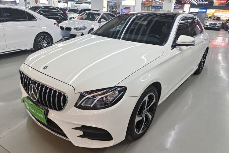 Used Mercedes-Benz E-Class 2019 E 300 L Sporty and Stylish Model