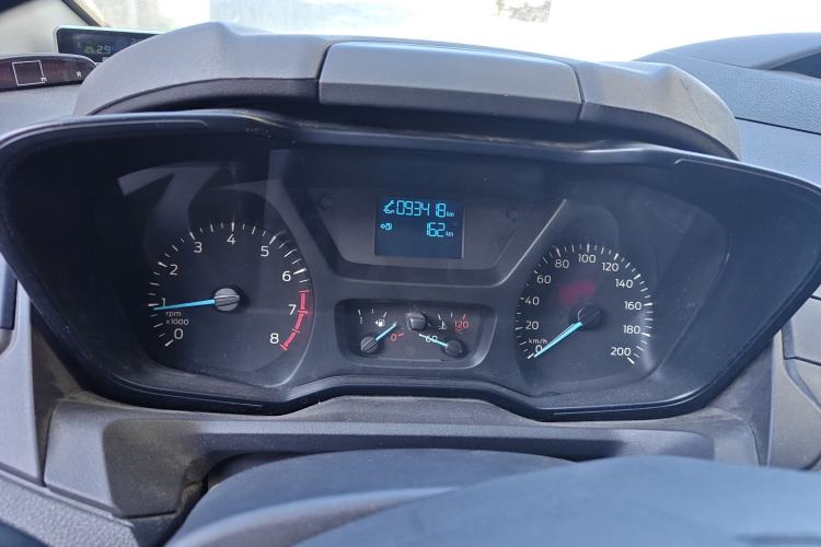 Used Ford Transit 2017 2.0T Gasoline Multi-Purpose Commercial Vehicle Mid-Drive Mid-Roof China V Standard
