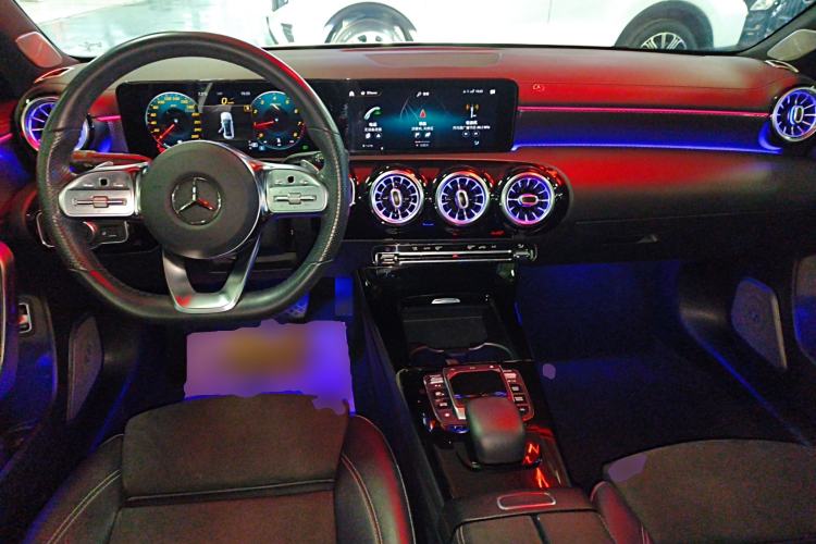 Used Mercedes-Benz A-Class 2021 A 200 L Sport Sedan Fashion Model
